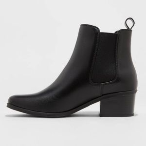 A New Day Ellie Chelsea Boots